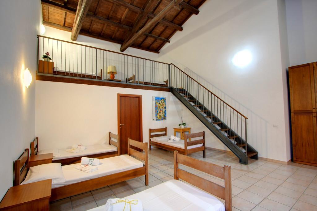 Auberge de jeunesse Marina *